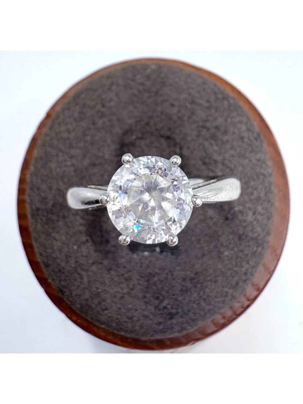 VTG Sterling Silver 925 Round Cut Cubic Zirconia Prong Set Ring Size 7.75